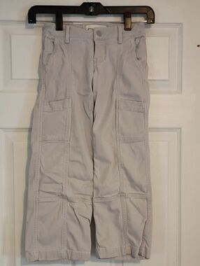 Abercrombie Kid Girls Beige Cargo Pants Size 5/6 Long